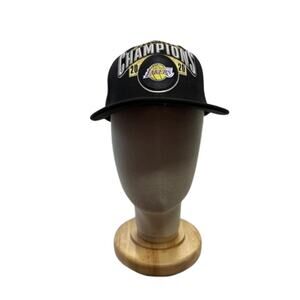 New Era 9FIFTY Youth Los Angeles Lakers 2020 NBA Champions Snapback